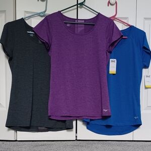 3 New Women's Everlast Wicking T Shirts Purple, Blue, and Gray Size Medium Missy